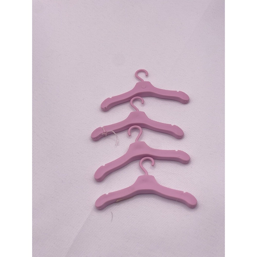 Vintage Barbie Set of 4 Hangers for Barbie Items - Pink‎